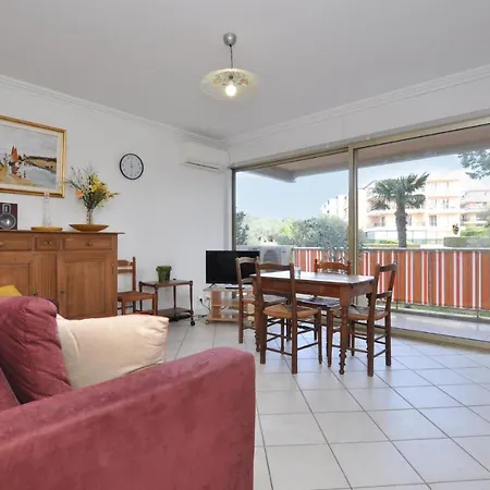 公寓 1 Bedroom Amazing In *