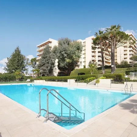 1 Bedroom Amazing In Antibes